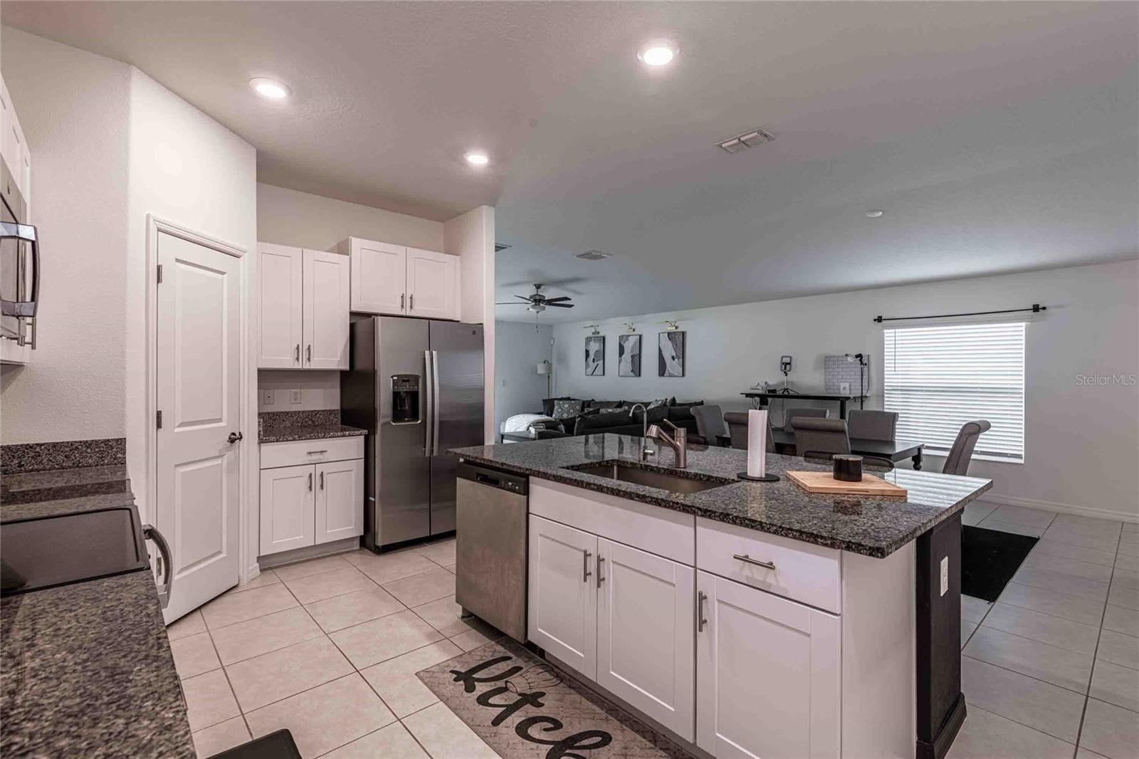 1658 RED LOOP, LAKELAND, FL, 33801