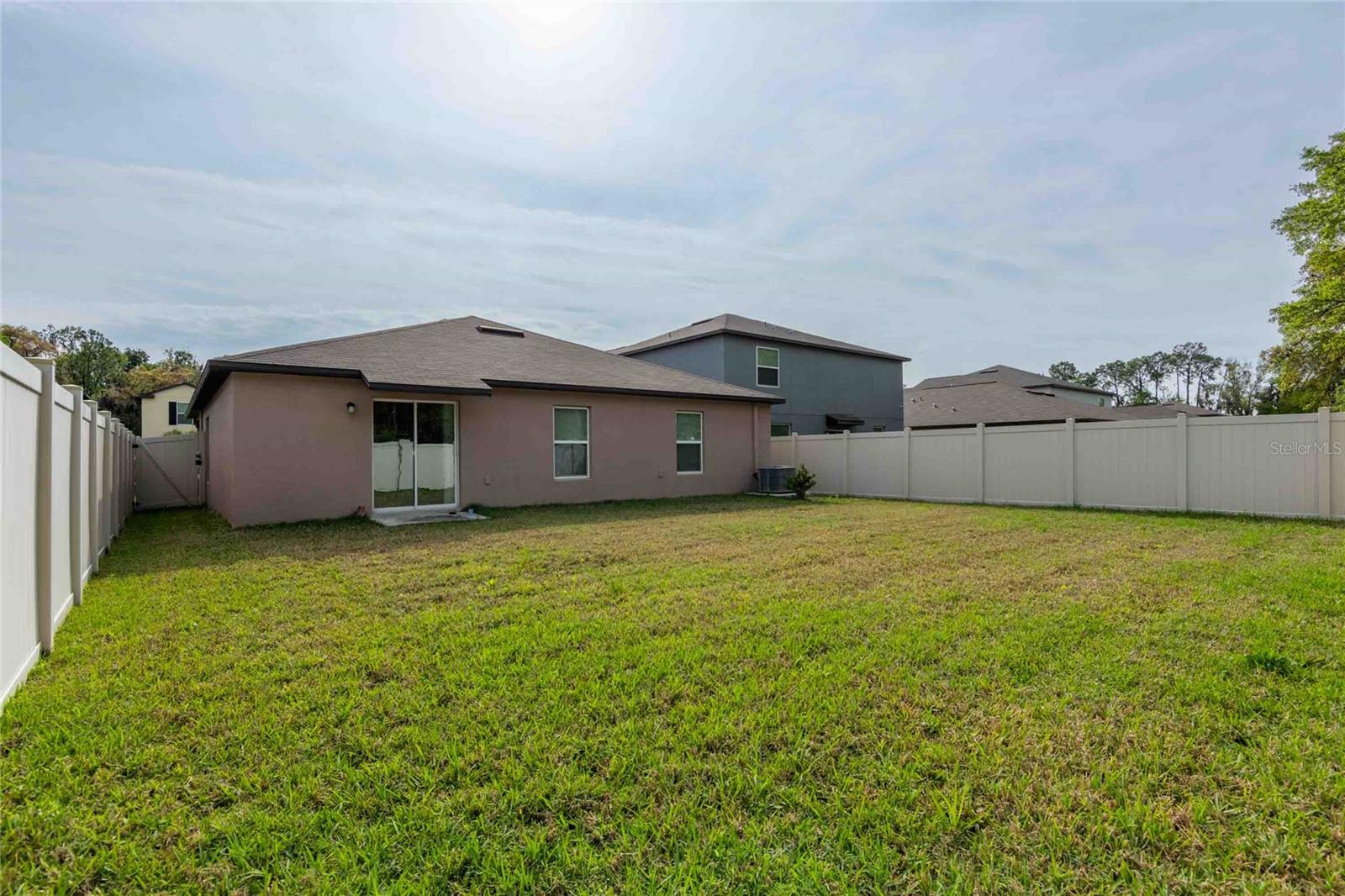1658 RED LOOP, LAKELAND, FL, 33801