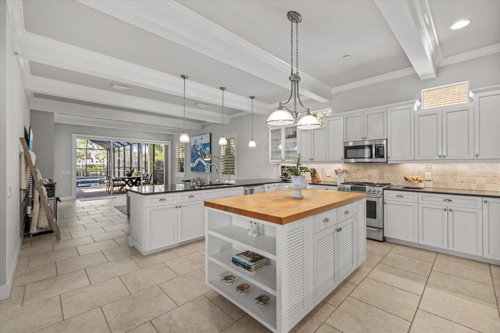4503 5TH AVE NE, BRADENTON, FL, 34208