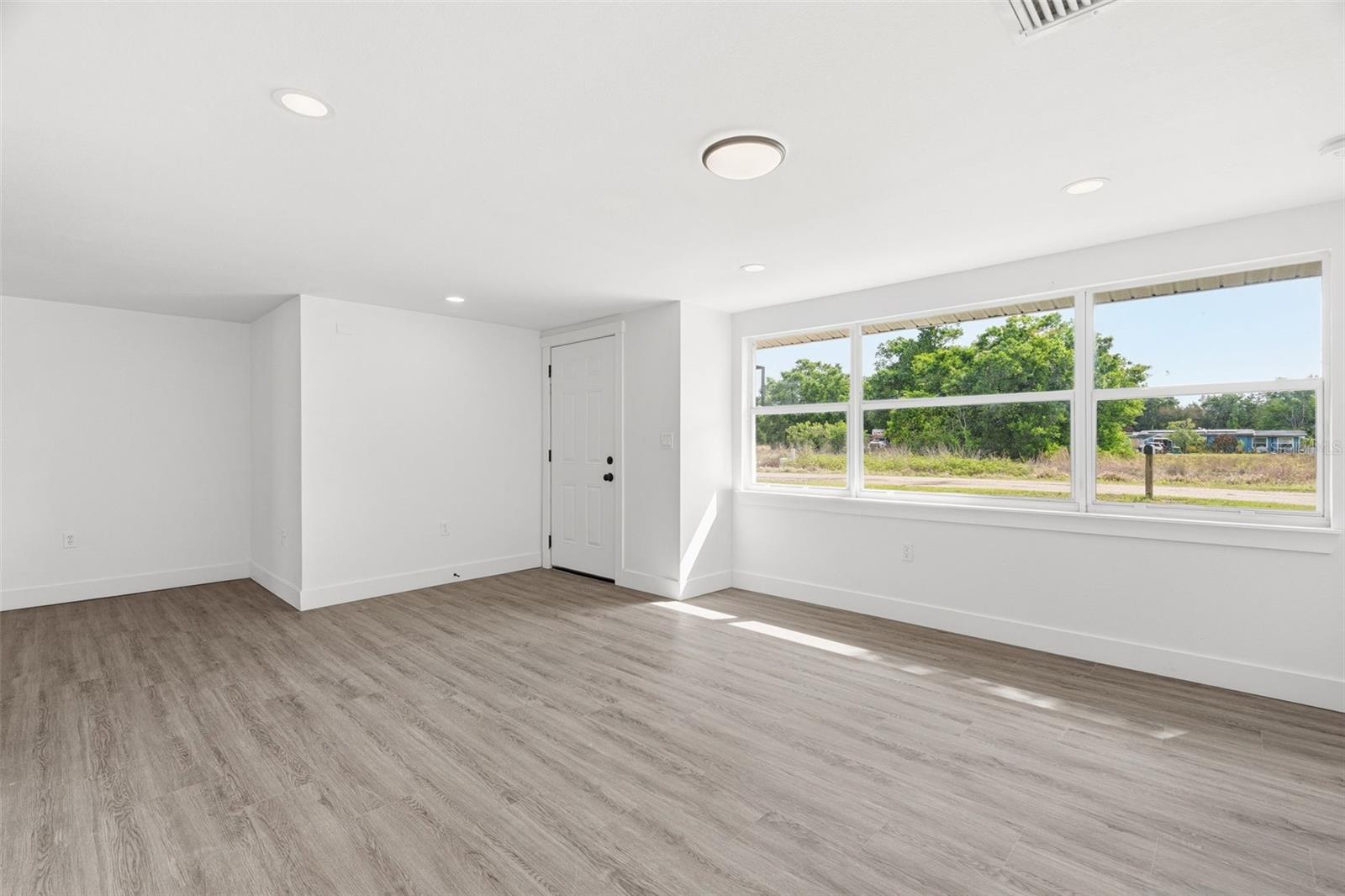 2313 PINEGROVE CIR, PUNTA GORDA, FL, 33982