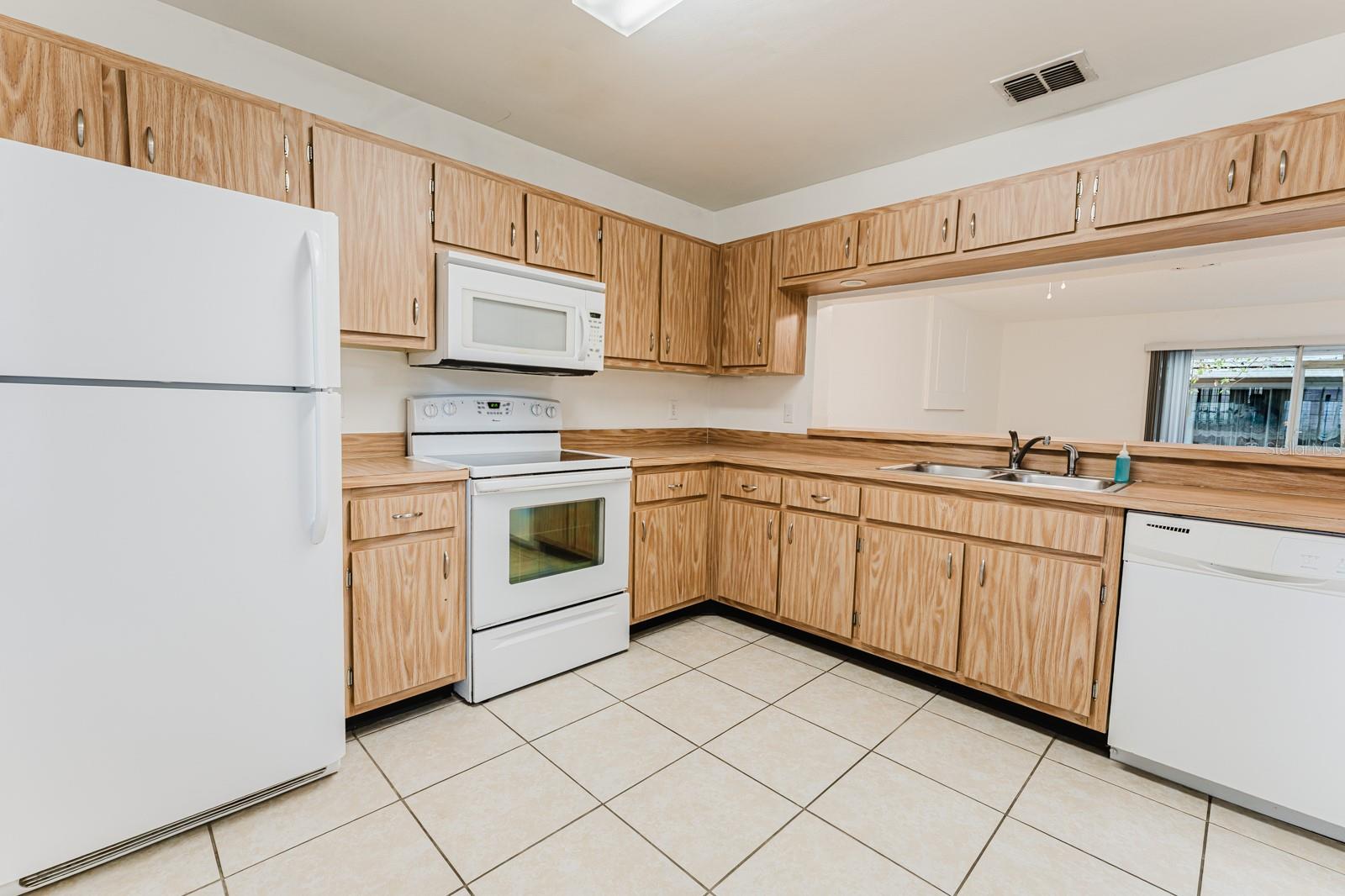 6030 SCOTCHWOOD GLN #103, ORLANDO, FL, 32822