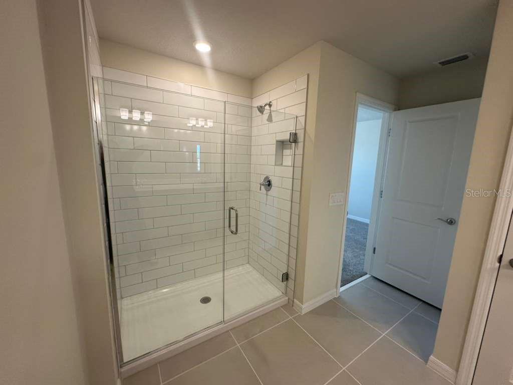 4220 CHESTER SPRINGS BLVD, DAVENPORT, FL, 33837