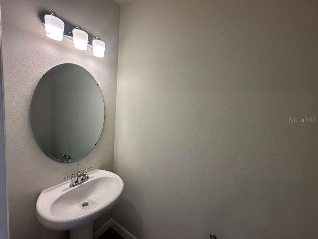 4220 CHESTER SPRINGS BLVD, DAVENPORT, FL, 33837