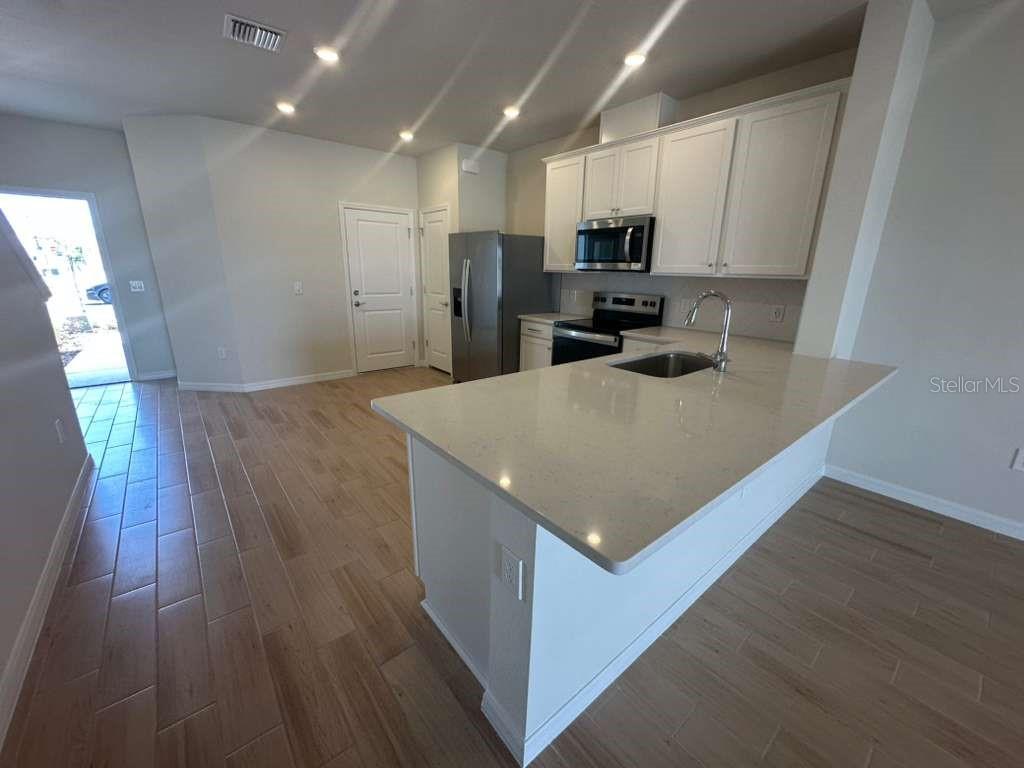 4220 CHESTER SPRINGS BLVD, DAVENPORT, FL, 33837