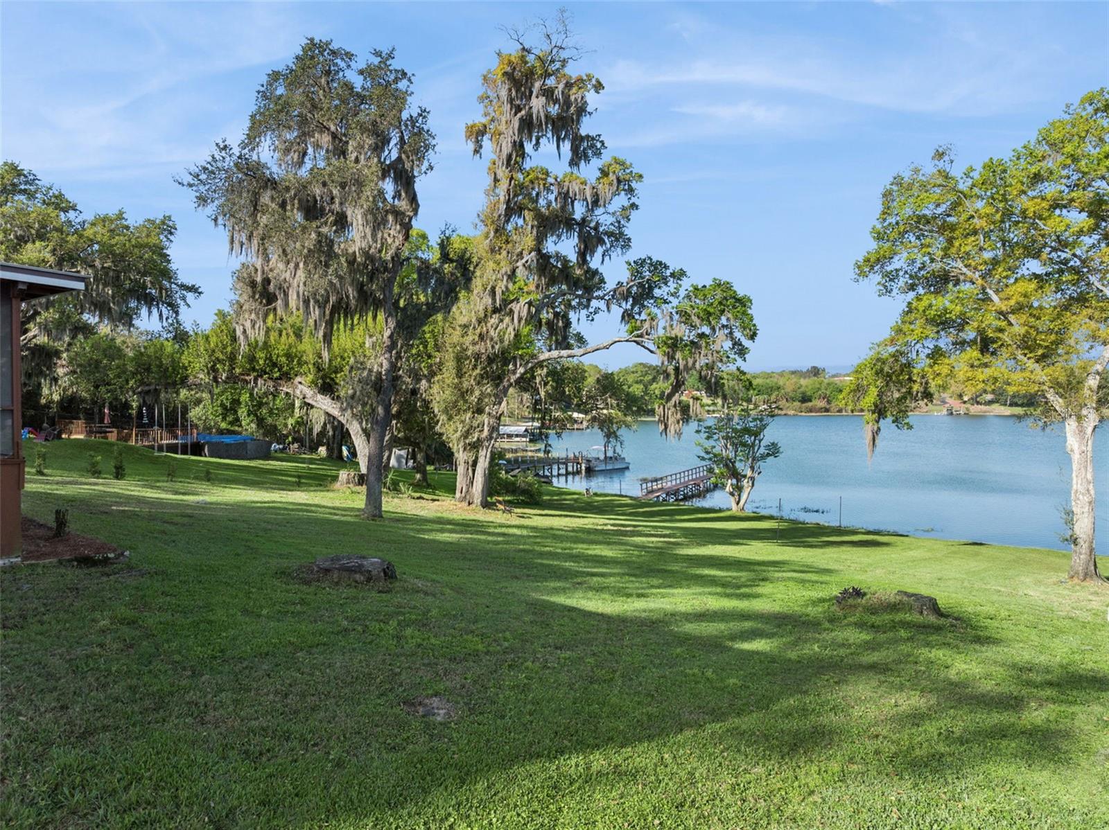 2874 E CROOKED LAKE DR, EUSTIS, FL, 32726