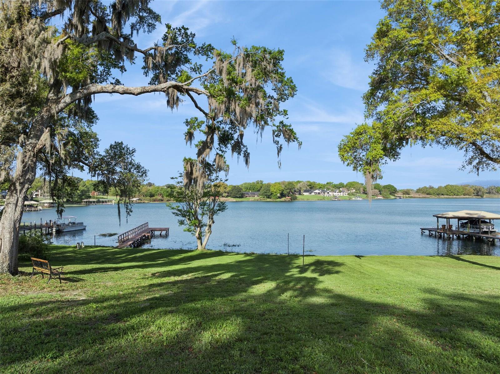 2874 E CROOKED LAKE DR, EUSTIS, FL, 32726