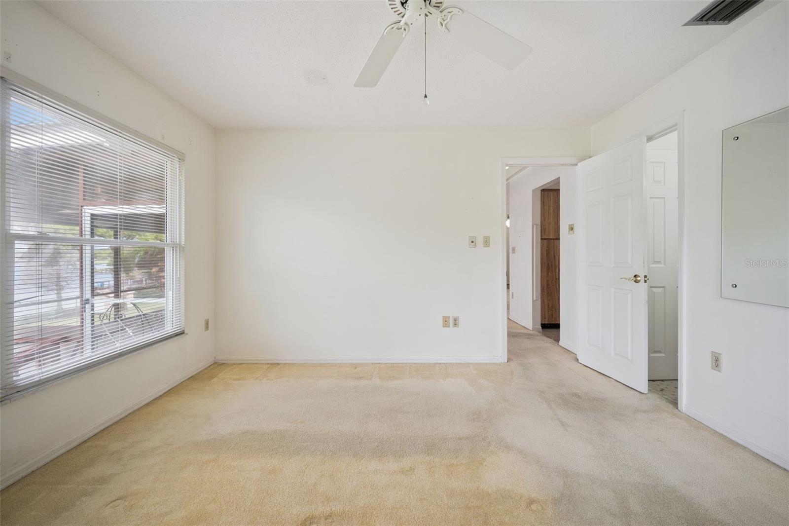 2874 E CROOKED LAKE DR, EUSTIS, FL, 32726