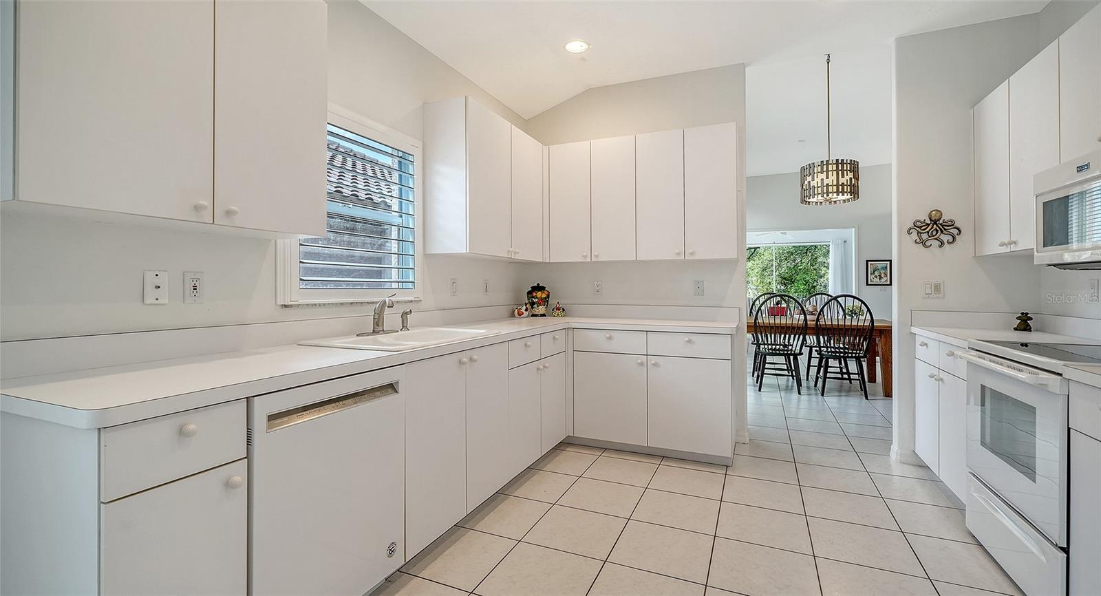3799 MIRA LAGO DR, SARASOTA, FL, 34238