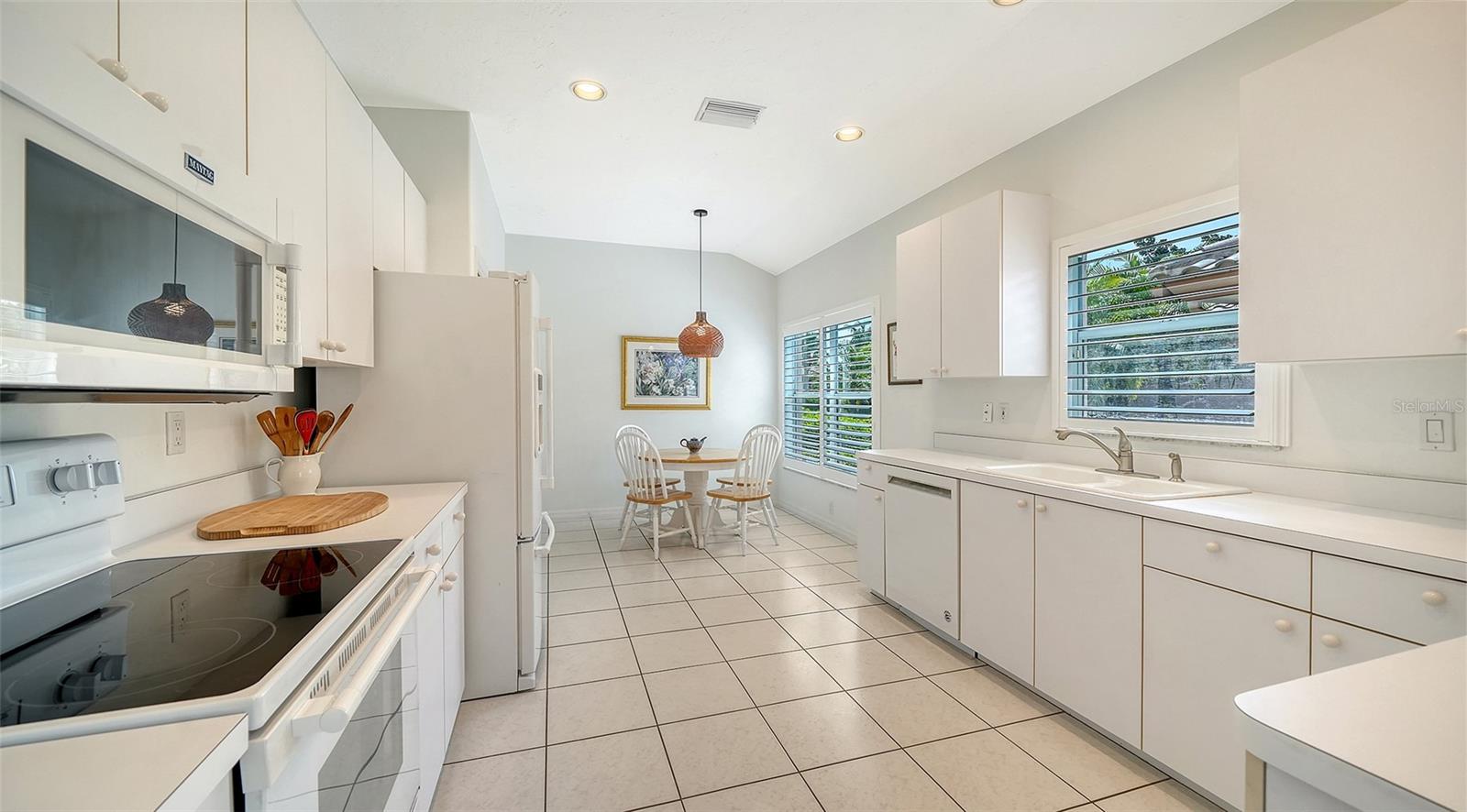 3799 MIRA LAGO DR, SARASOTA, FL, 34238