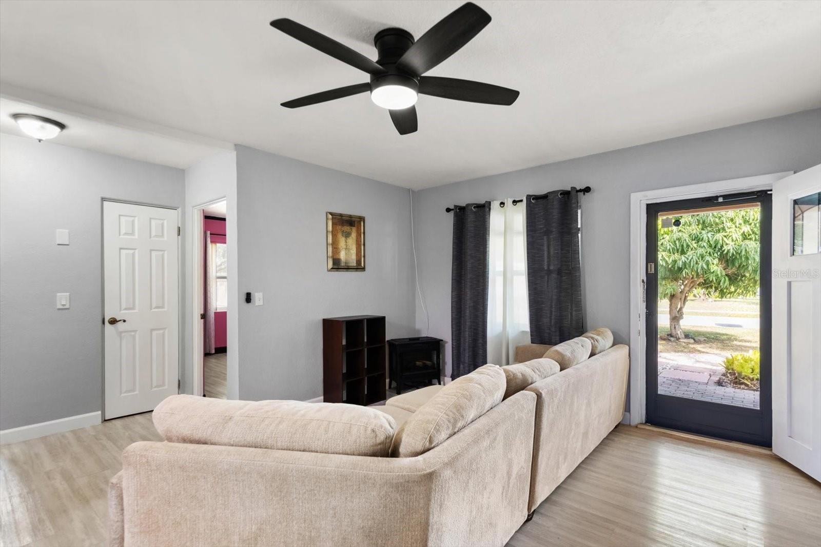 611 11TH ST NW, LARGO, FL, 33770