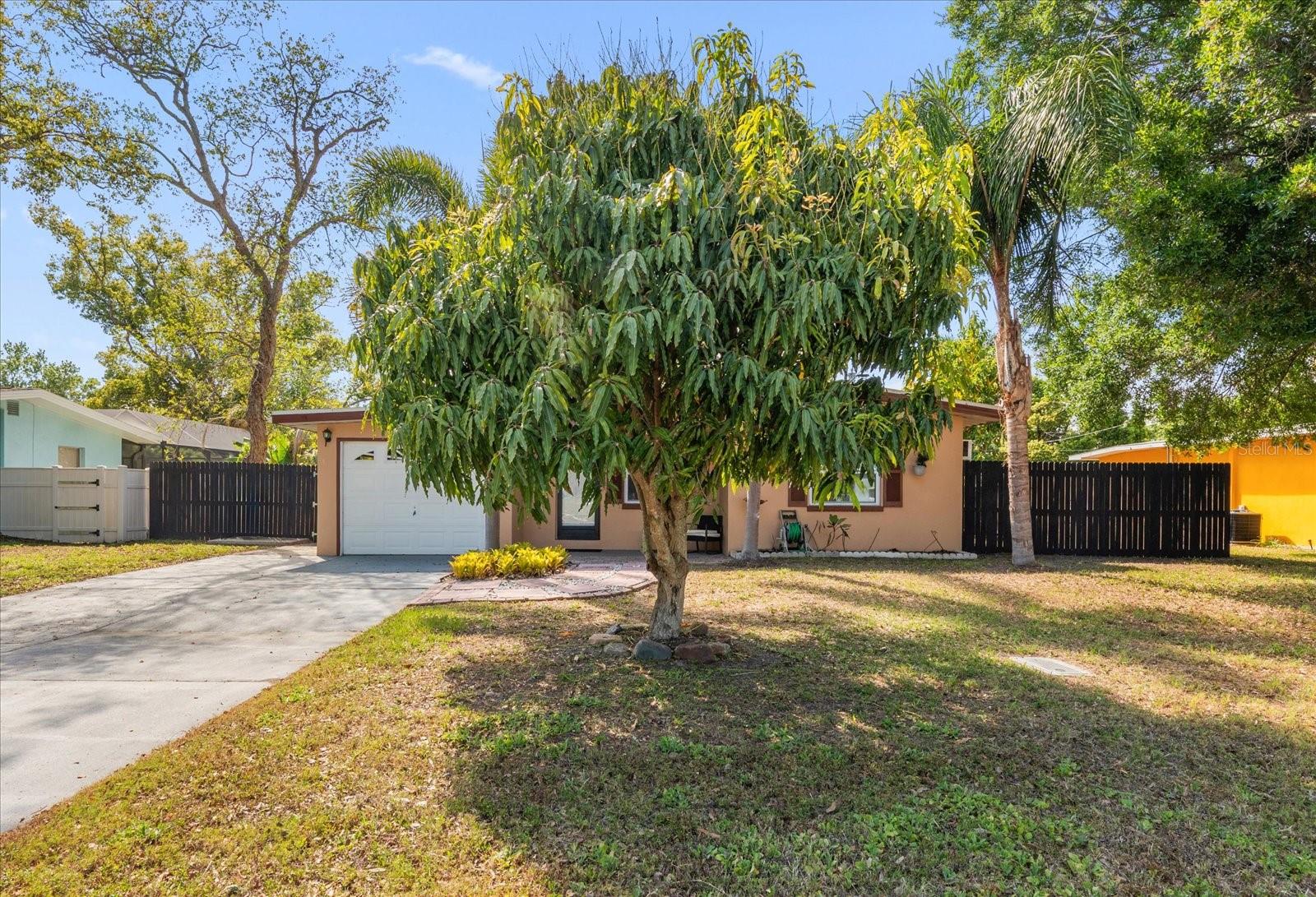 611 11TH ST NW, LARGO, FL, 33770