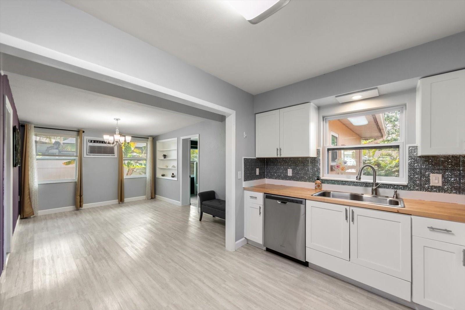 611 11TH ST NW, LARGO, FL, 33770