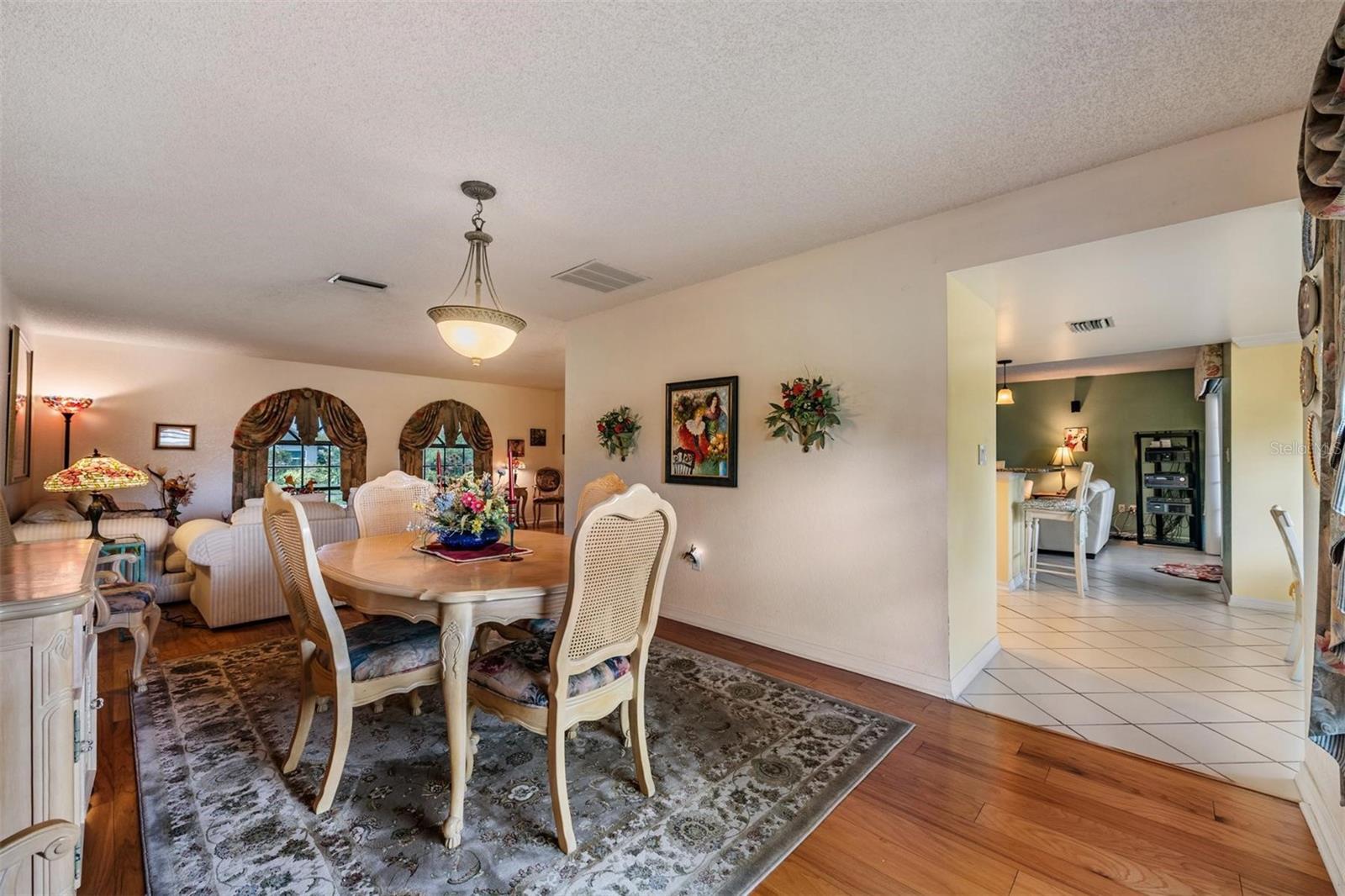 589 ALLENS RIDGE DR E, PALM HARBOR, FL, 34683