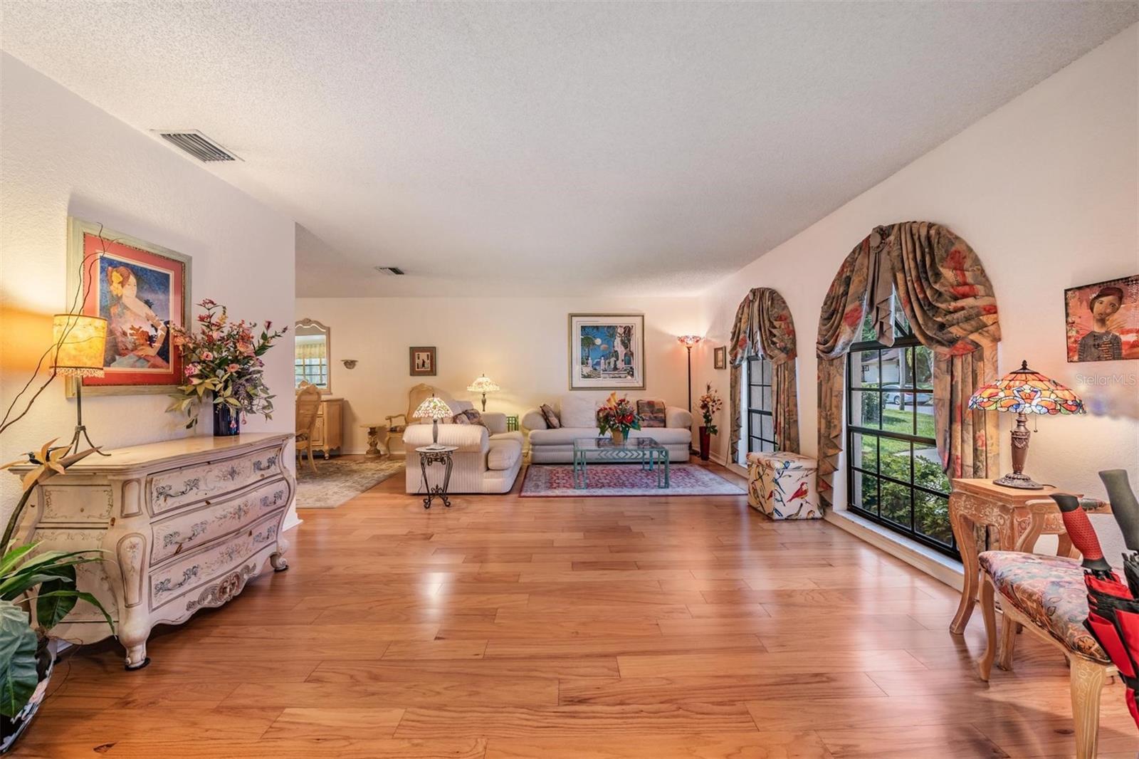 589 ALLENS RIDGE DR E, PALM HARBOR, FL, 34683
