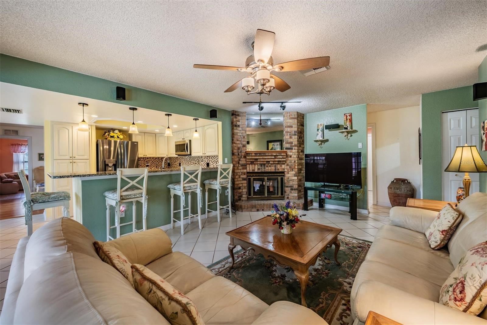 589 ALLENS RIDGE DR E, PALM HARBOR, FL, 34683