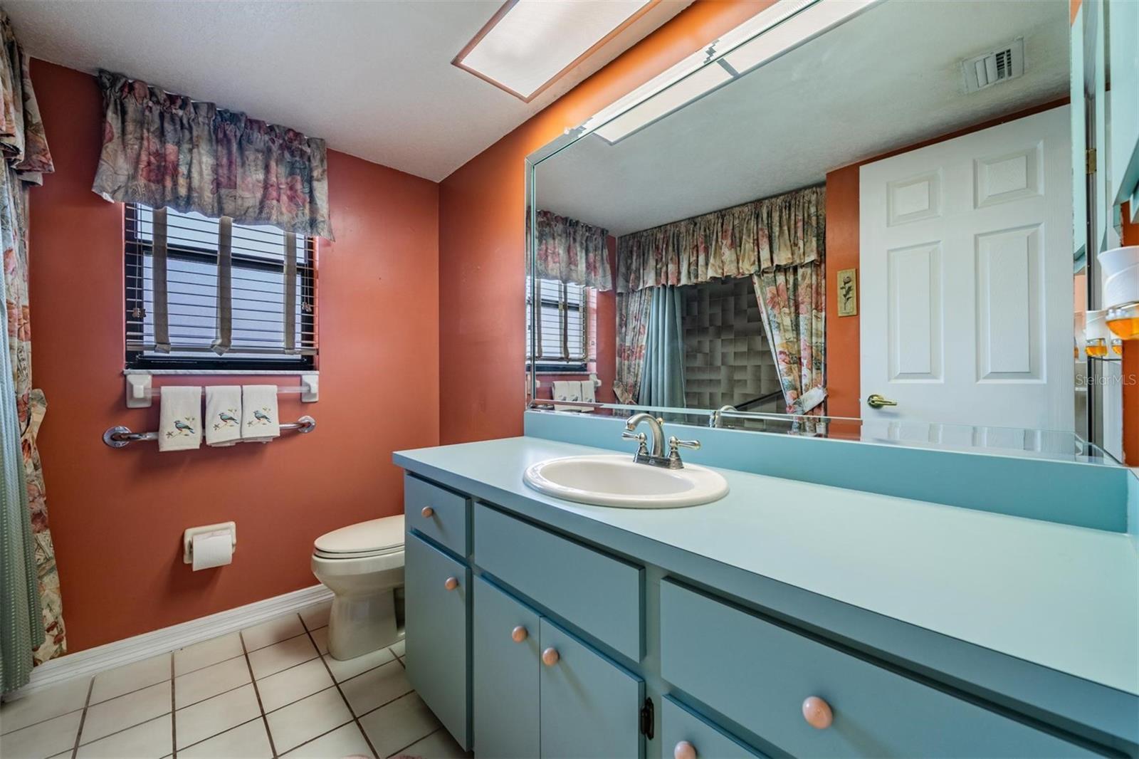 589 ALLENS RIDGE DR E, PALM HARBOR, FL, 34683