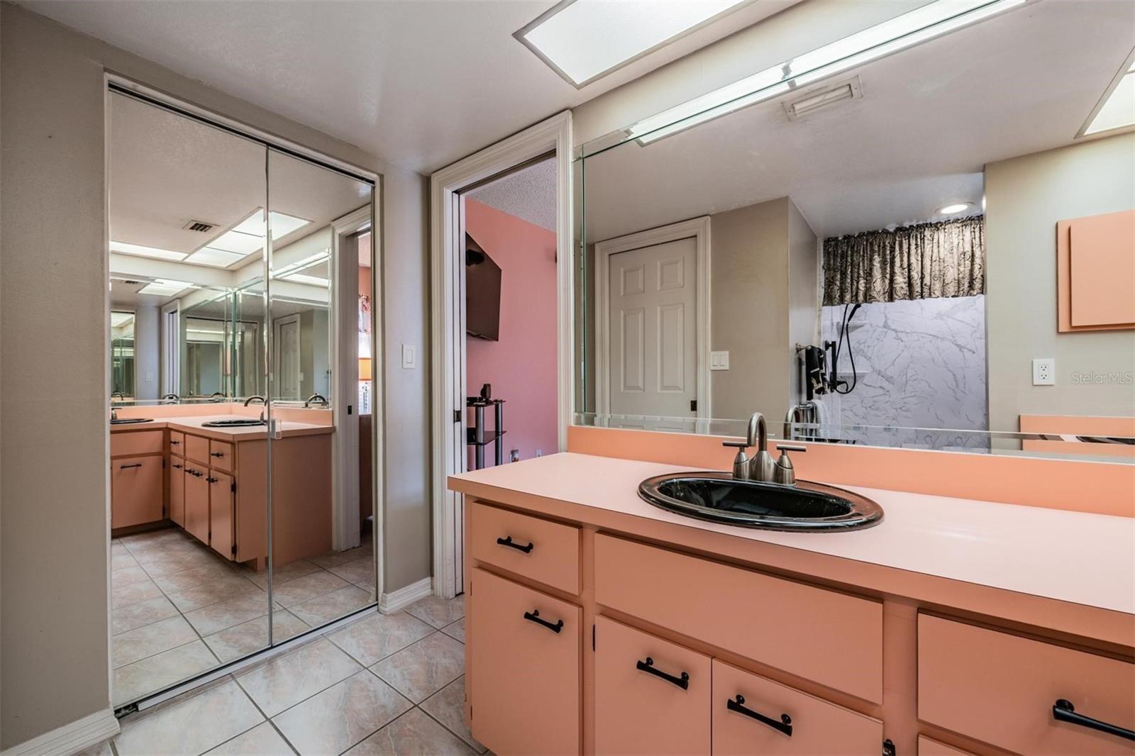 589 ALLENS RIDGE DR E, PALM HARBOR, FL, 34683