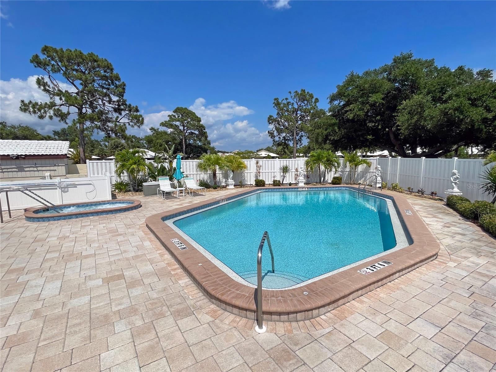 137 DRIFTING SANDS DR, VENICE, FL, 34293