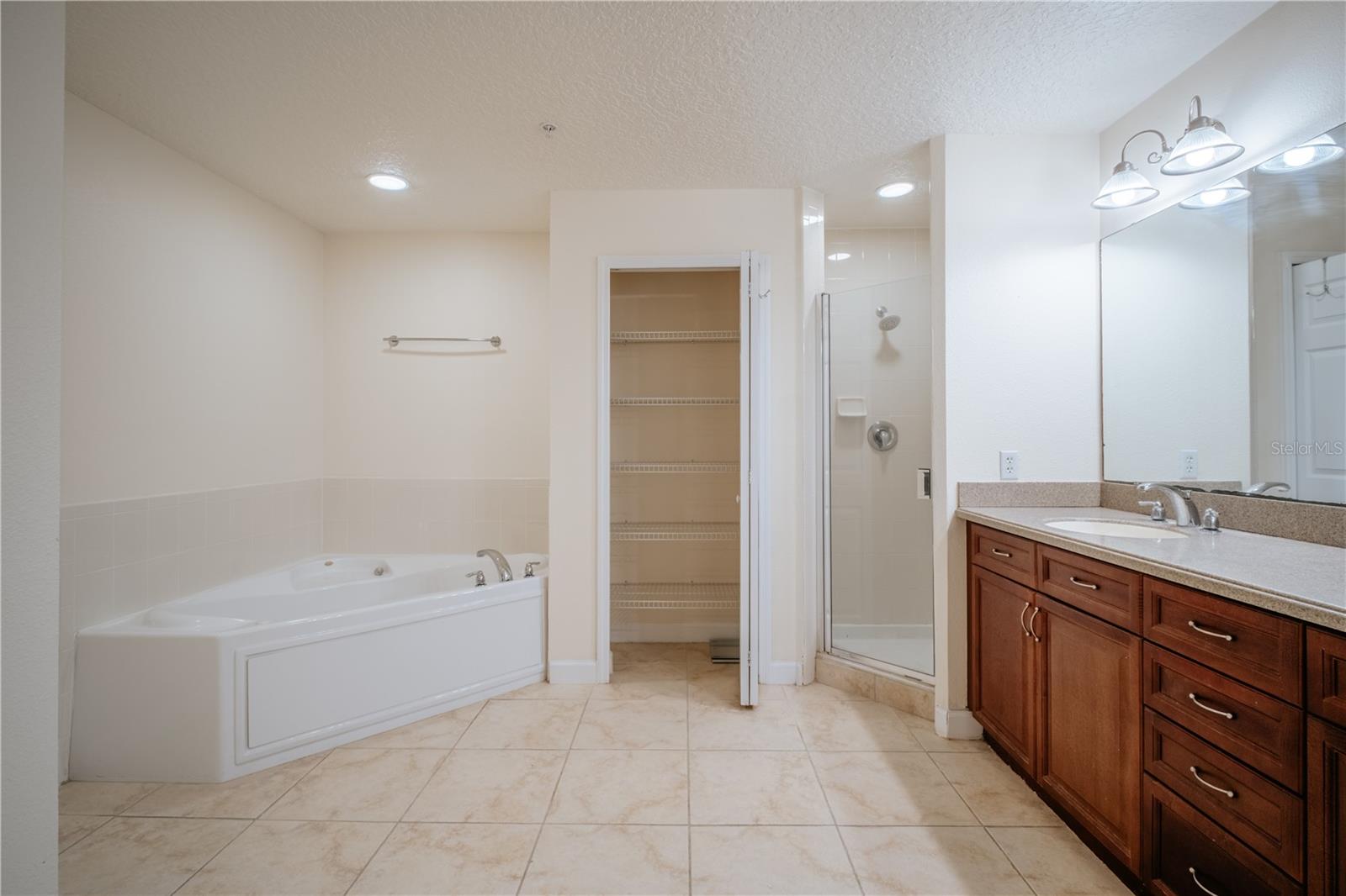 6336 BUFORD ST #201, ORLANDO, FL, 32835