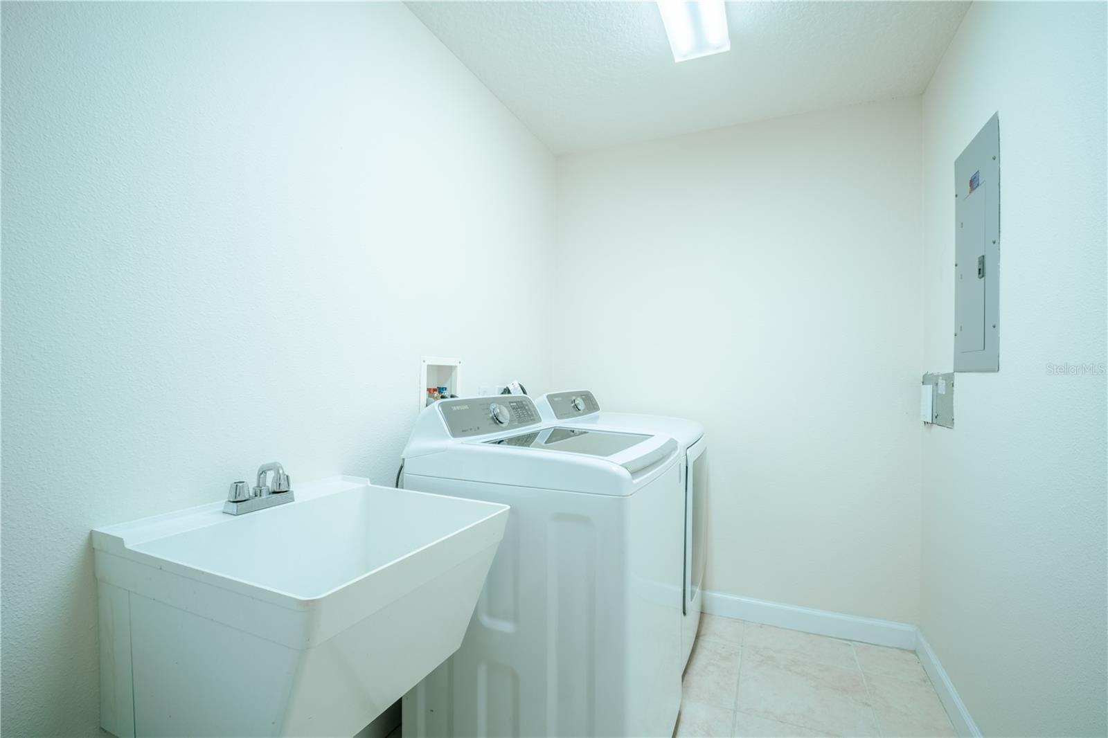 6336 BUFORD ST #201, ORLANDO, FL, 32835