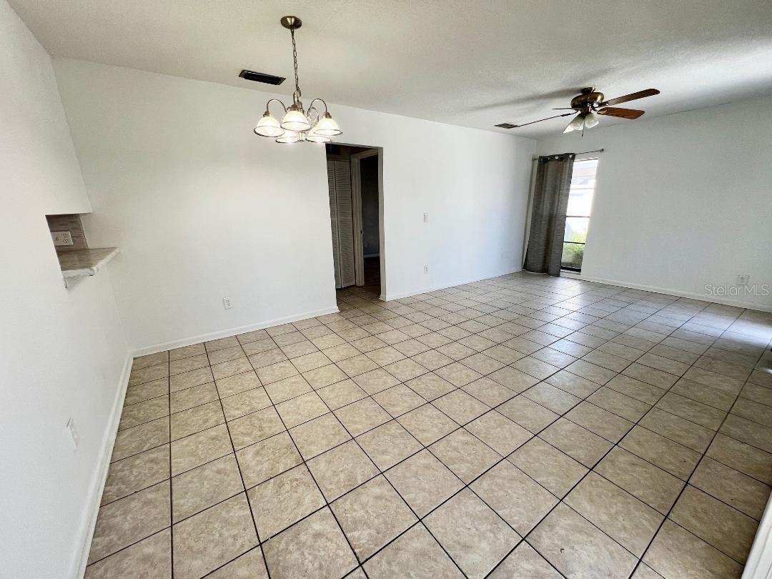 5008 PARKHILL PL, TAMPA, FL, 33624