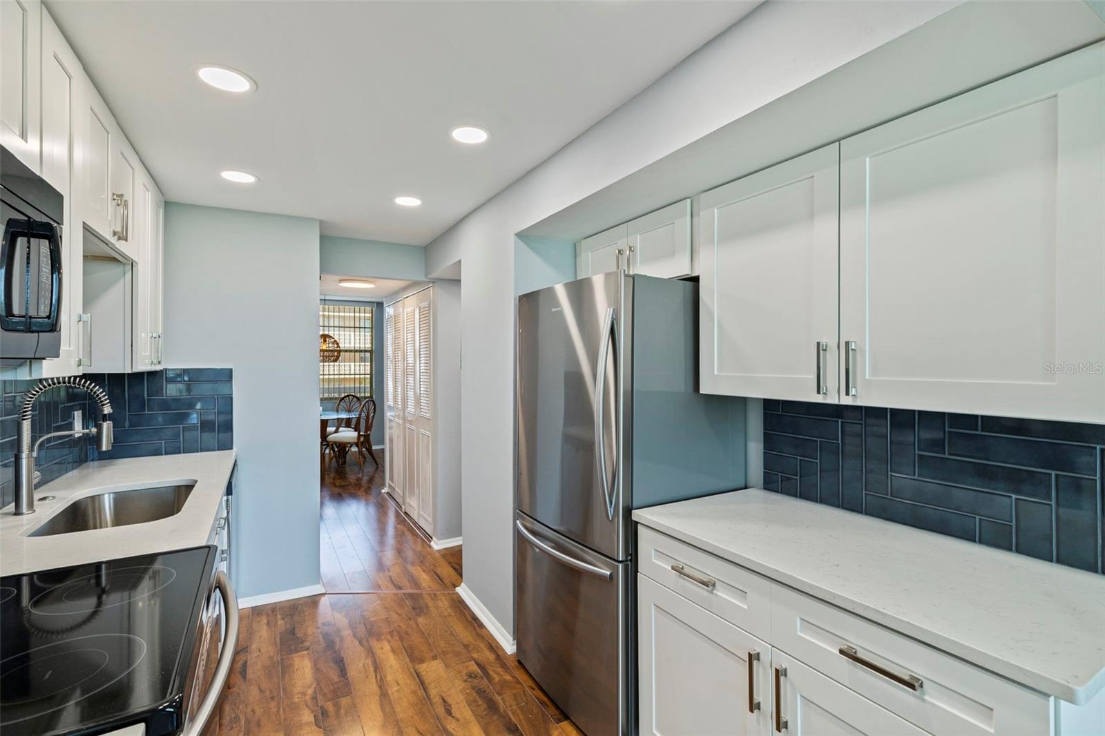 4895 BAY ST NE #207, ST PETERSBURG, FL, 33703
