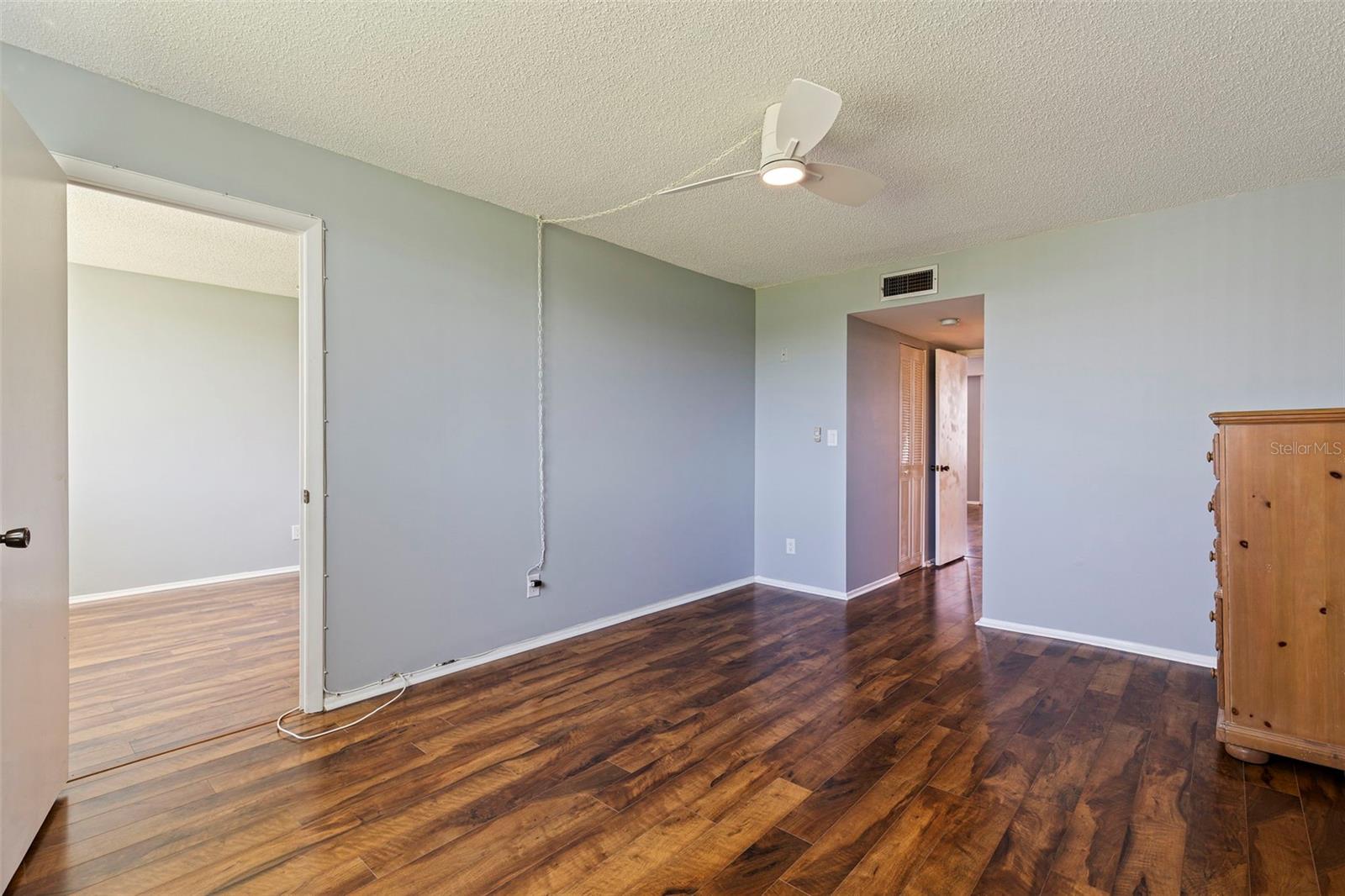 4895 BAY ST NE #207, ST PETERSBURG, FL, 33703