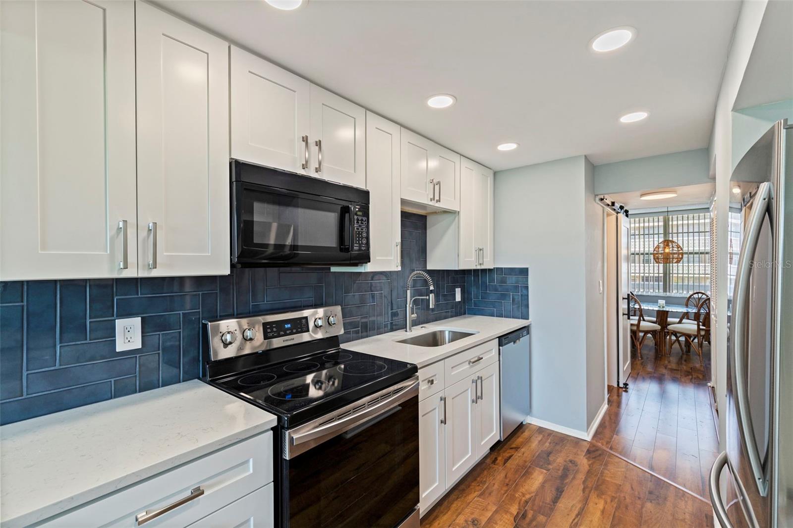 4895 BAY ST NE #207, ST PETERSBURG, FL, 33703