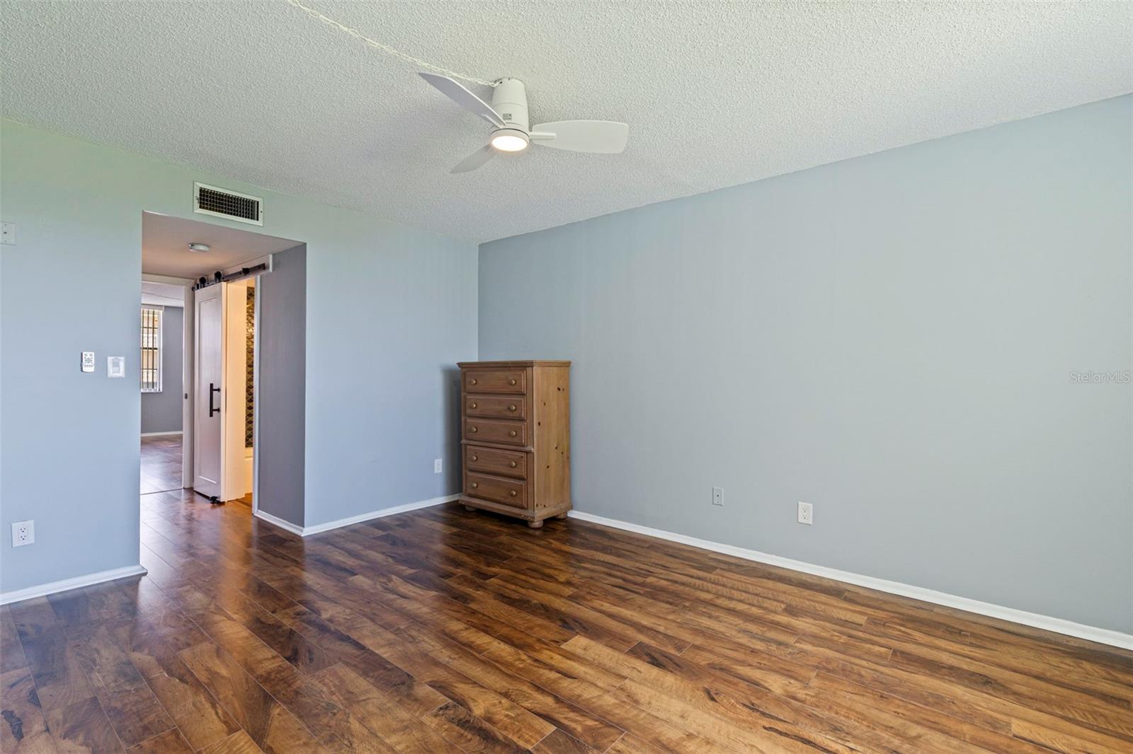 4895 BAY ST NE #207, ST PETERSBURG, FL, 33703