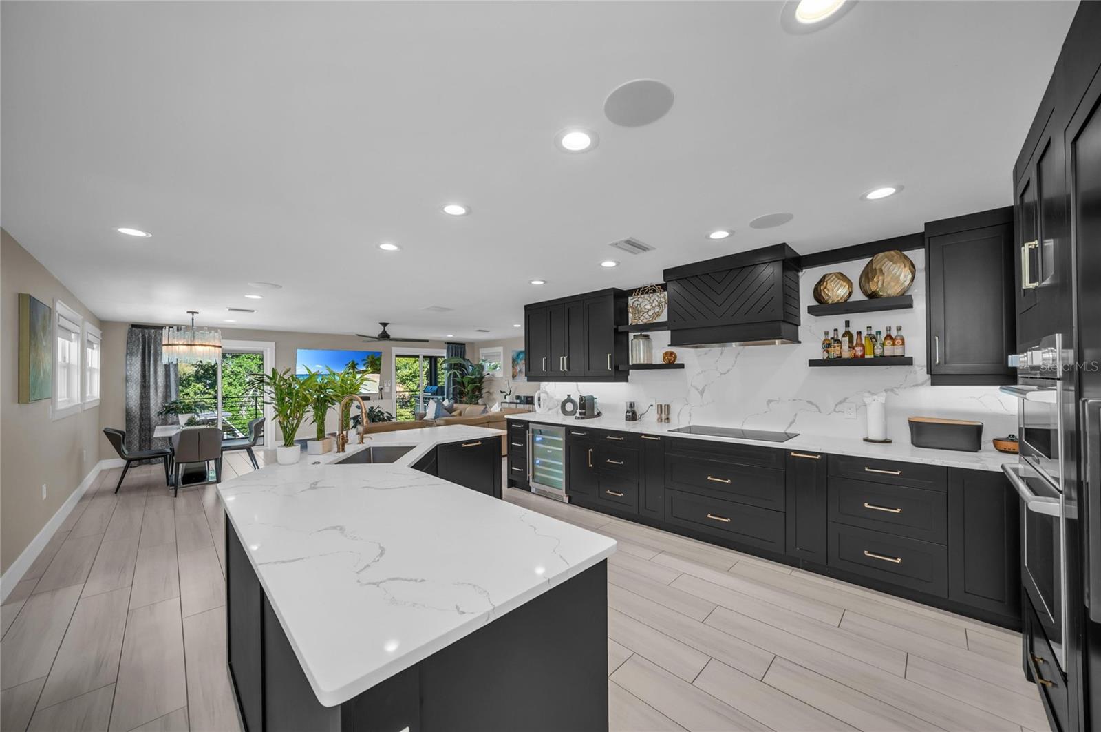 7149 LONGBOAT DR N, LONGBOAT KEY, FL, 34228