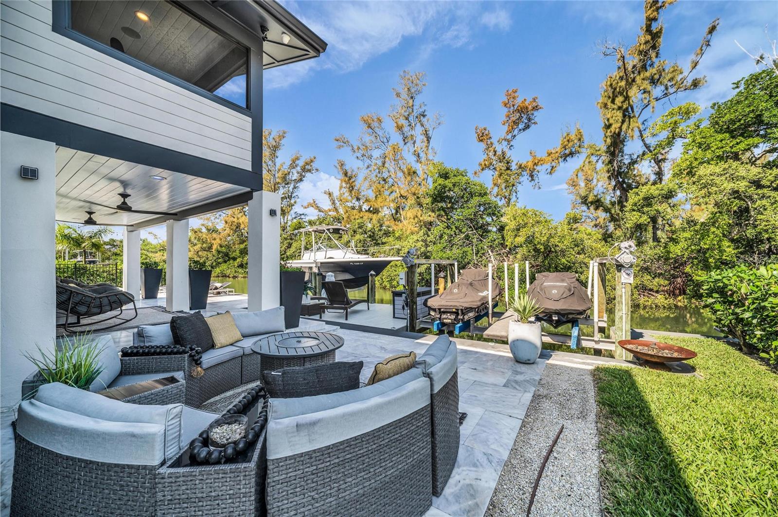 7149 LONGBOAT DR N, LONGBOAT KEY, FL, 34228