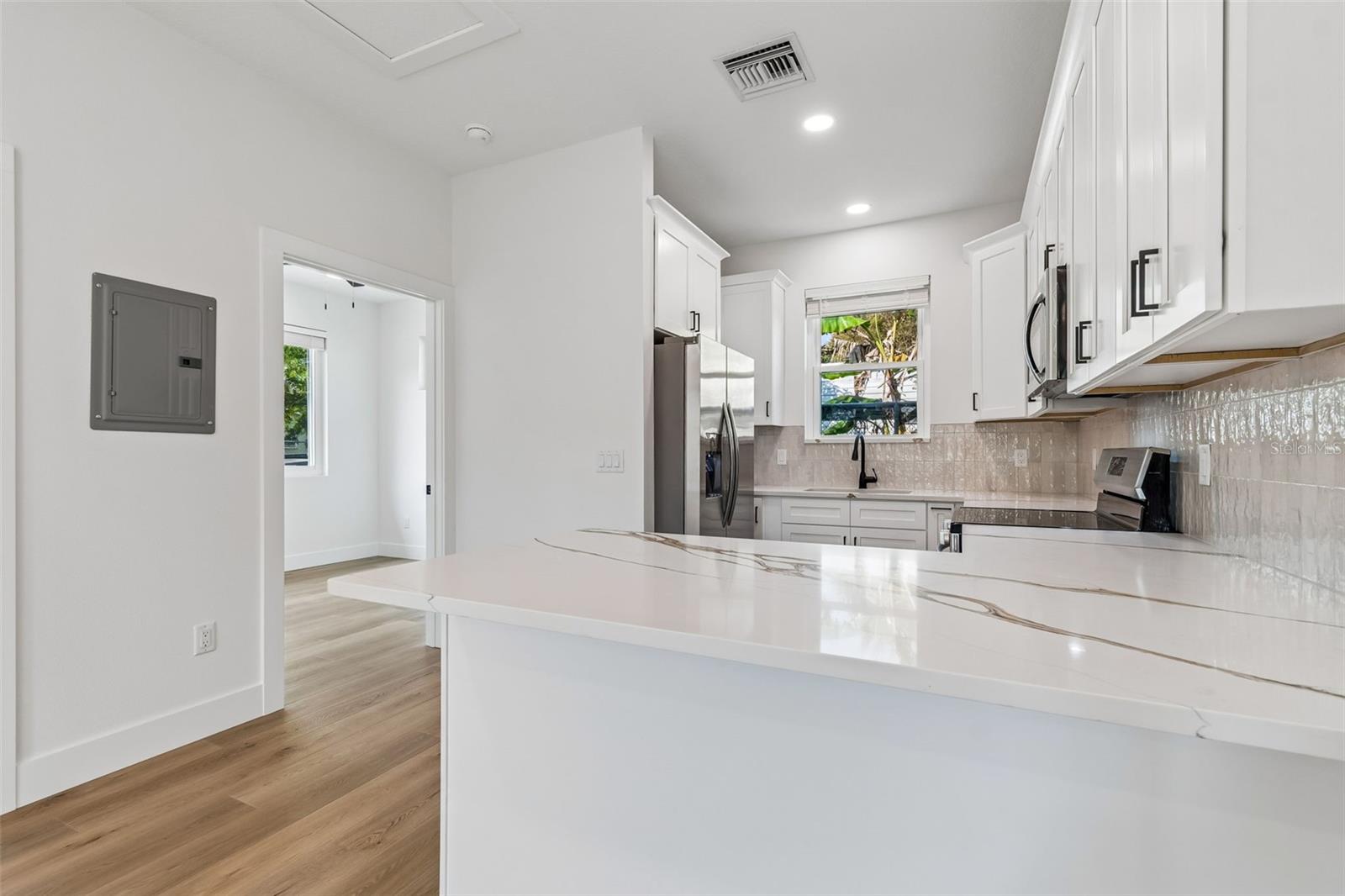 2844 30TH AVE N, ST PETERSBURG, FL, 33713
