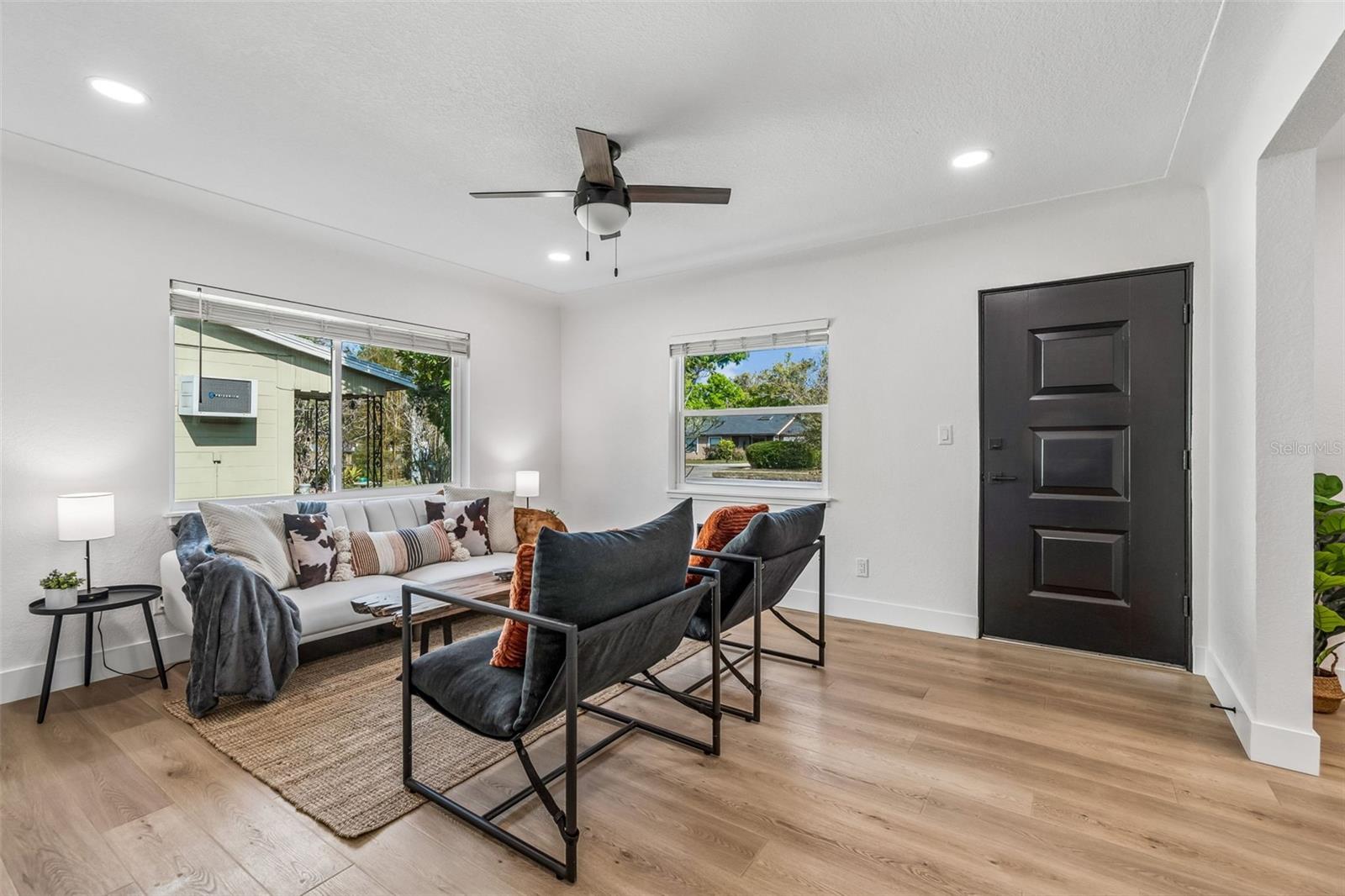 2844 30TH AVE N, ST PETERSBURG, FL, 33713