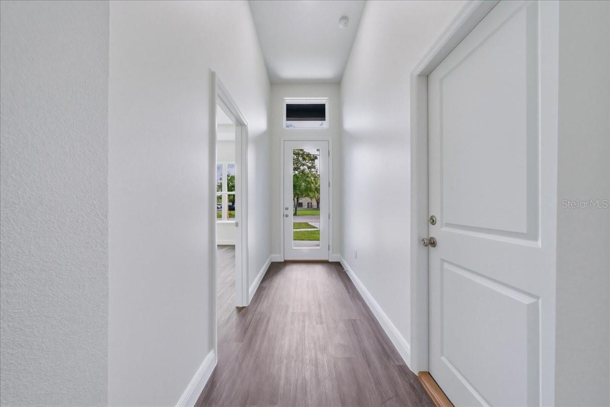 1302 MOSELLE AVE, ORLANDO, FL, 32807