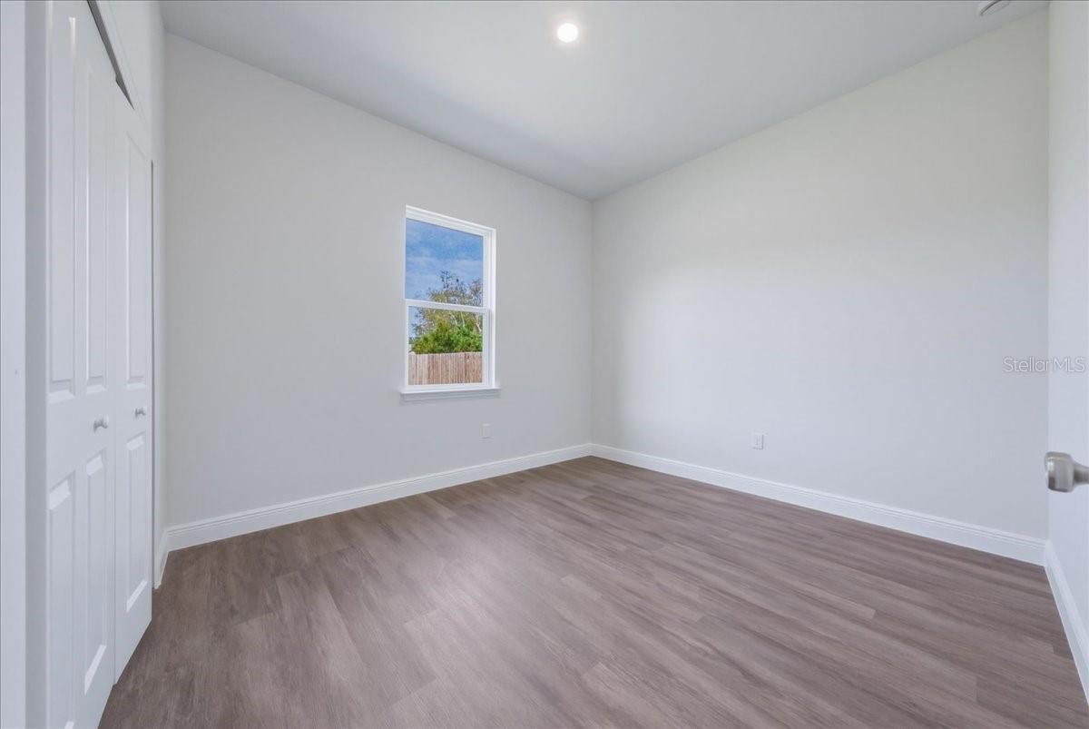 1302 MOSELLE AVE, ORLANDO, FL, 32807