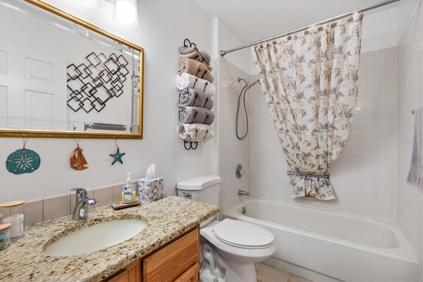 711 AGUA WAY, LADY LAKE, FL, 32159