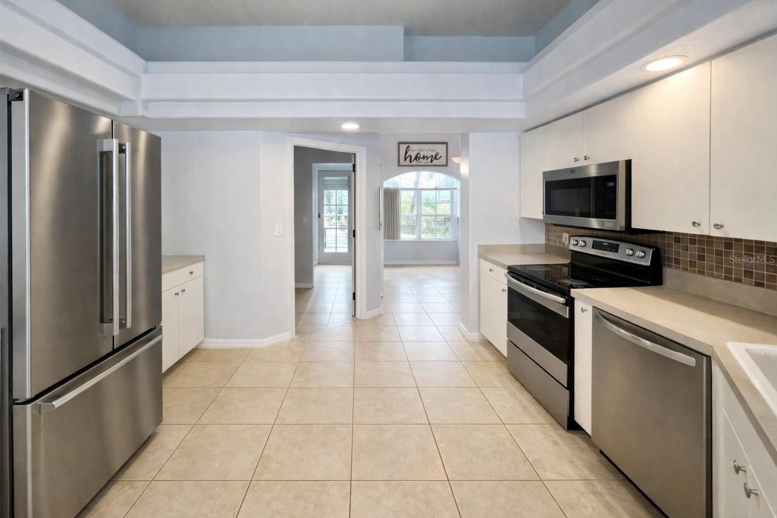 9366 HEARTWELLVILLE AVE, ENGLEWOOD, FL, 34224