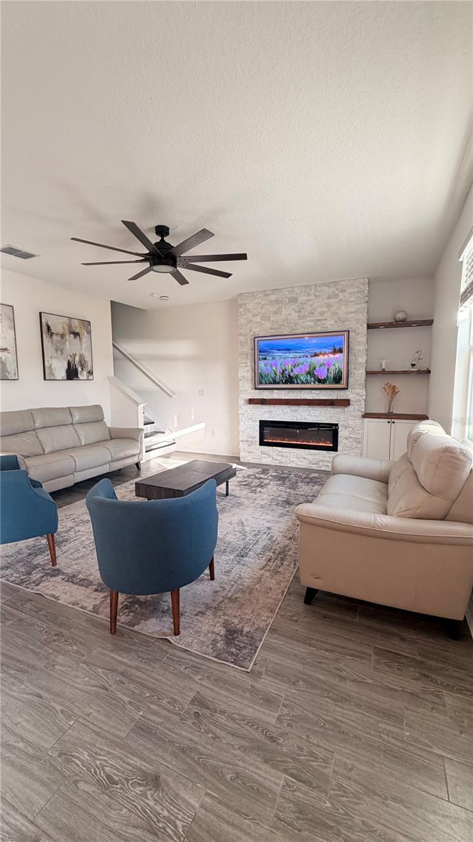 1187 OAK BLUFF DR, DAVENPORT, FL, 33837