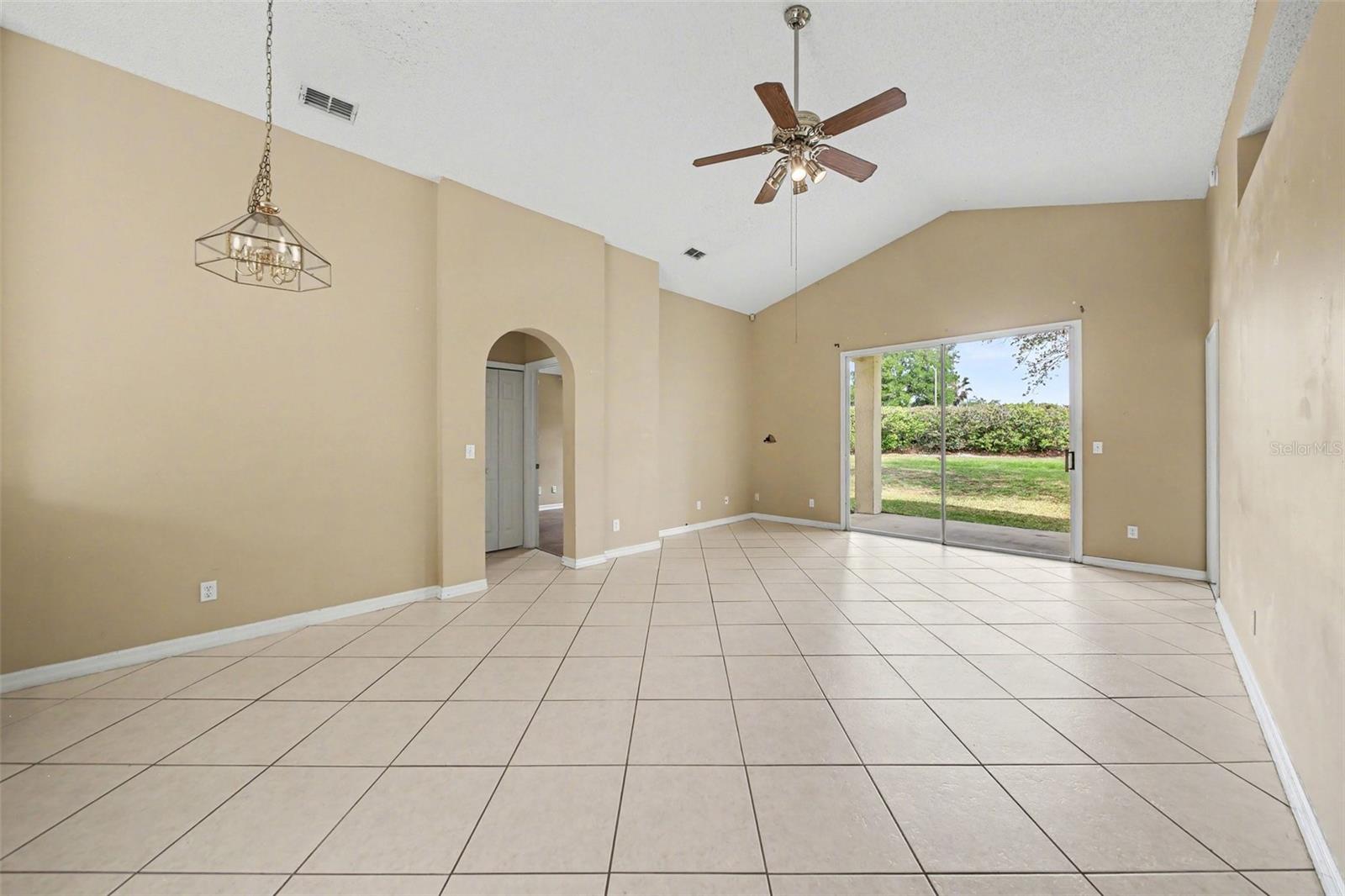 2238 HOLLY RIDGE DR, OCOEE, FL, 34761