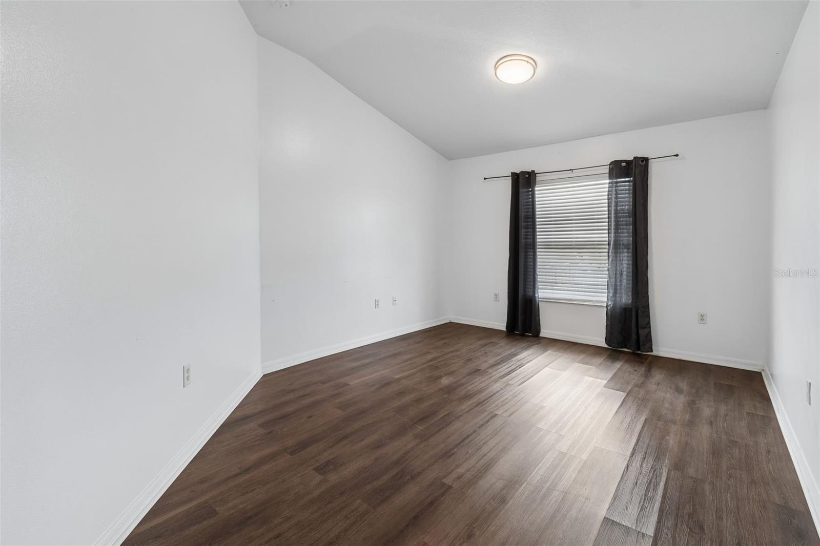 7643 WEEHAWKEN DR, ZEPHYRHILLS, FL, 33540