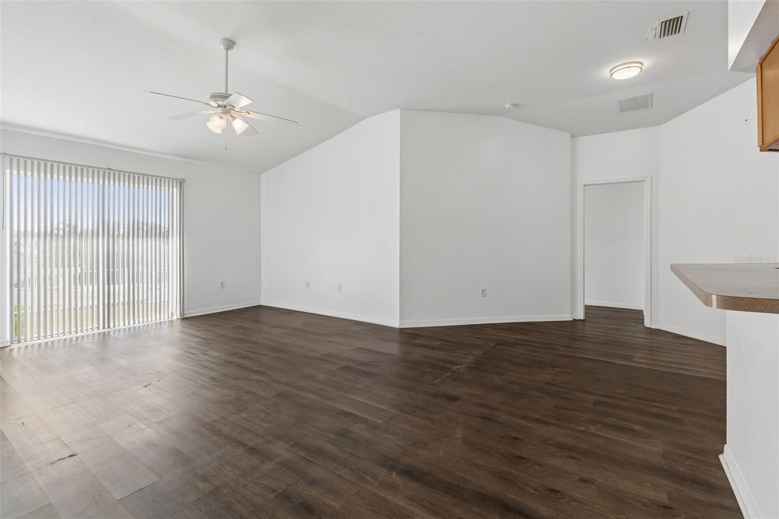 7643 WEEHAWKEN DR, ZEPHYRHILLS, FL, 33540