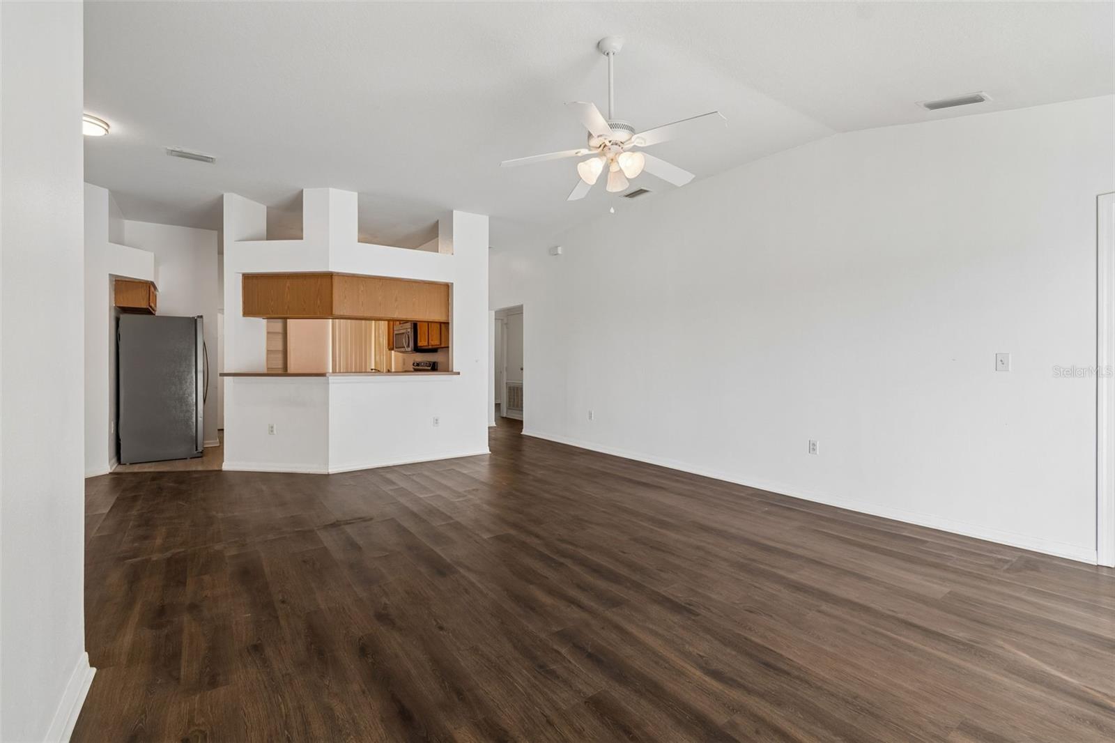7643 WEEHAWKEN DR, ZEPHYRHILLS, FL, 33540