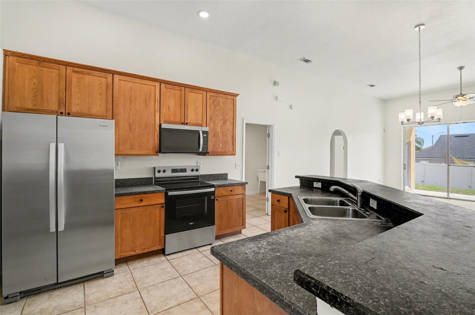 2395 KEY AVE, SANFORD, FL, 32771