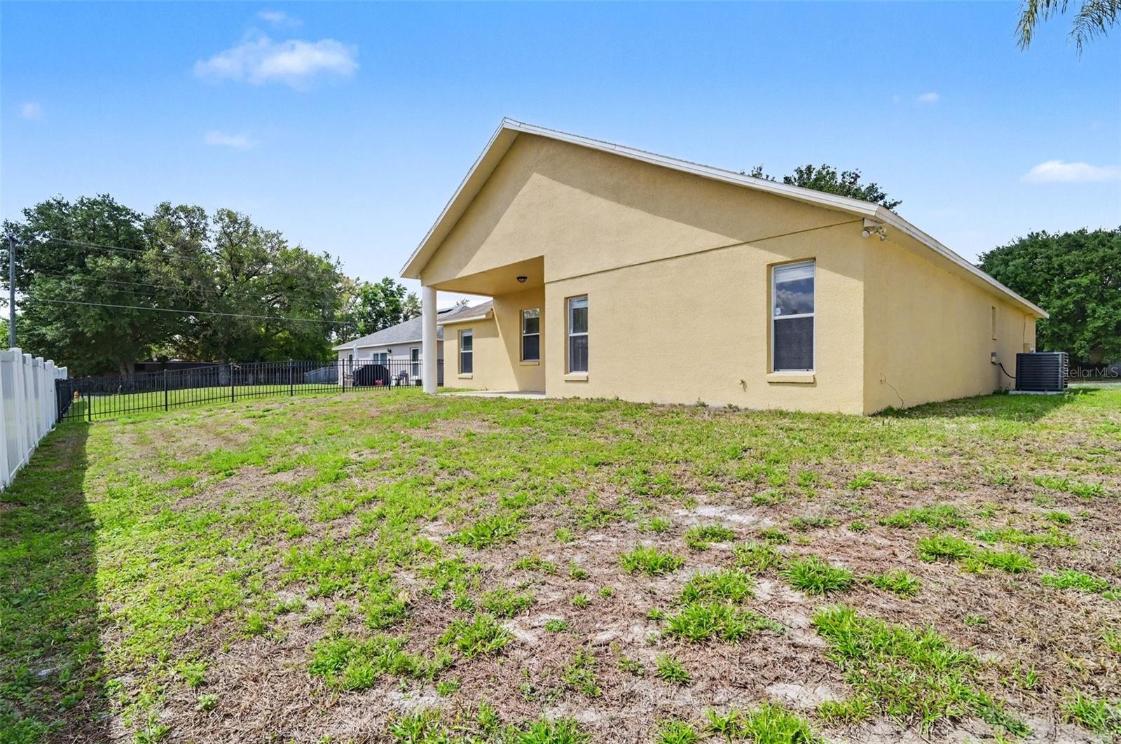 2395 KEY AVE, SANFORD, FL, 32771