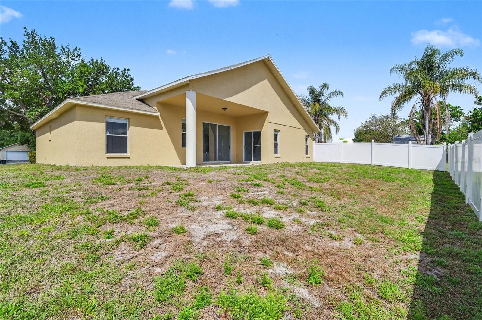 2395 KEY AVE, SANFORD, FL, 32771