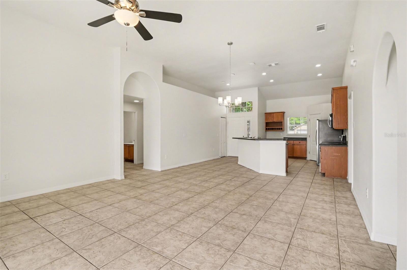 2395 KEY AVE, SANFORD, FL, 32771