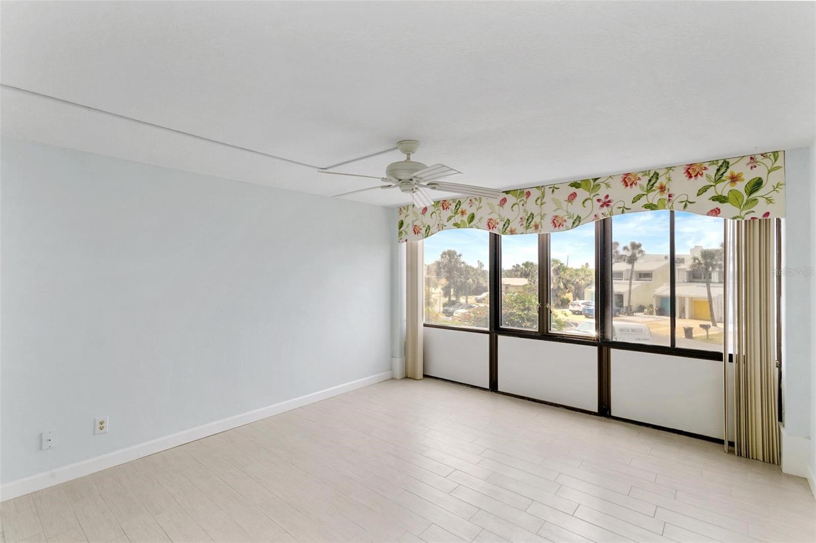 3580 S OCEAN SHORE BLVD #102, FLAGLER BEACH, FL, 32136