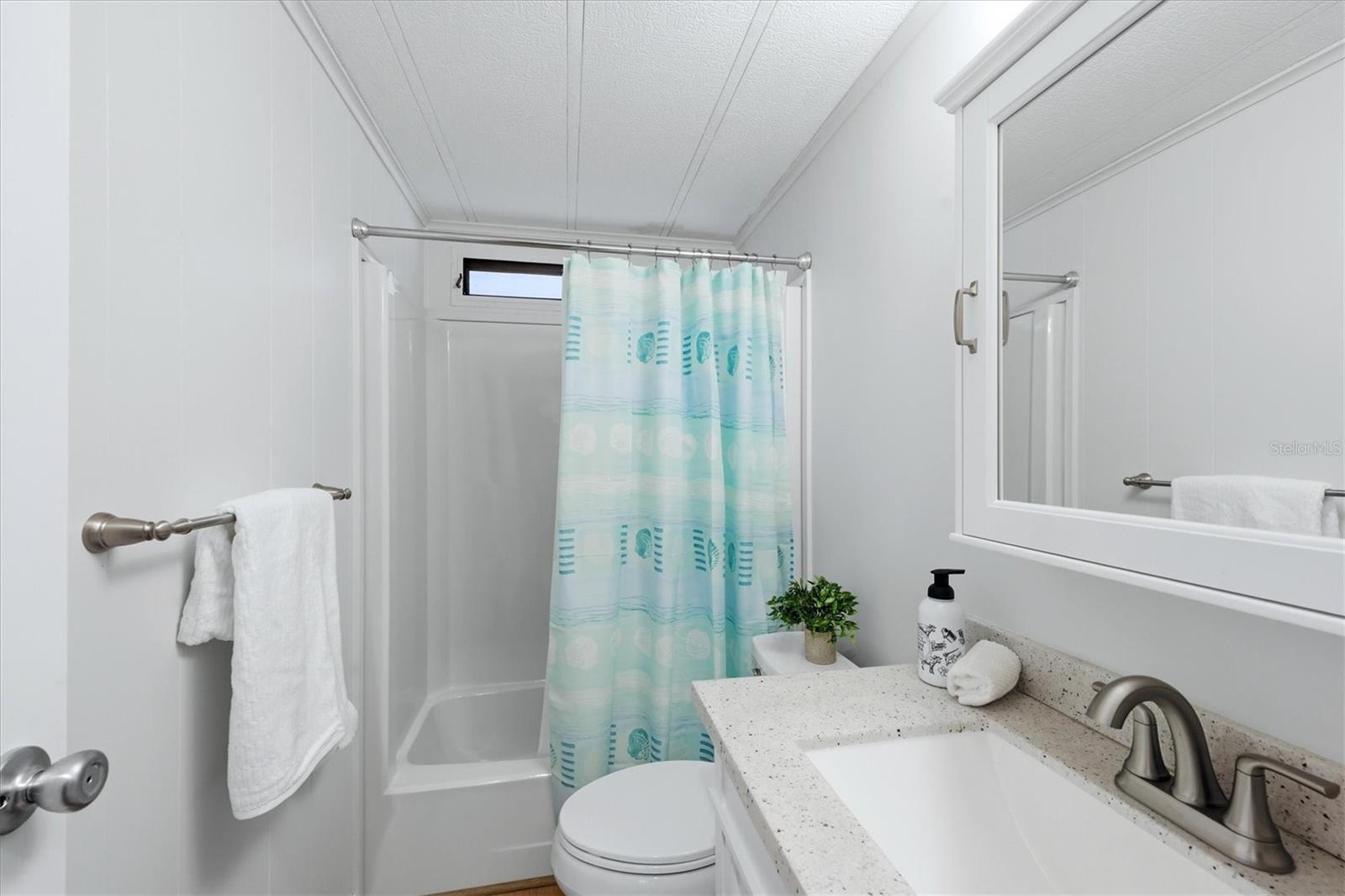 240 VIA DE LUNA, ENGLEWOOD, FL, 34224