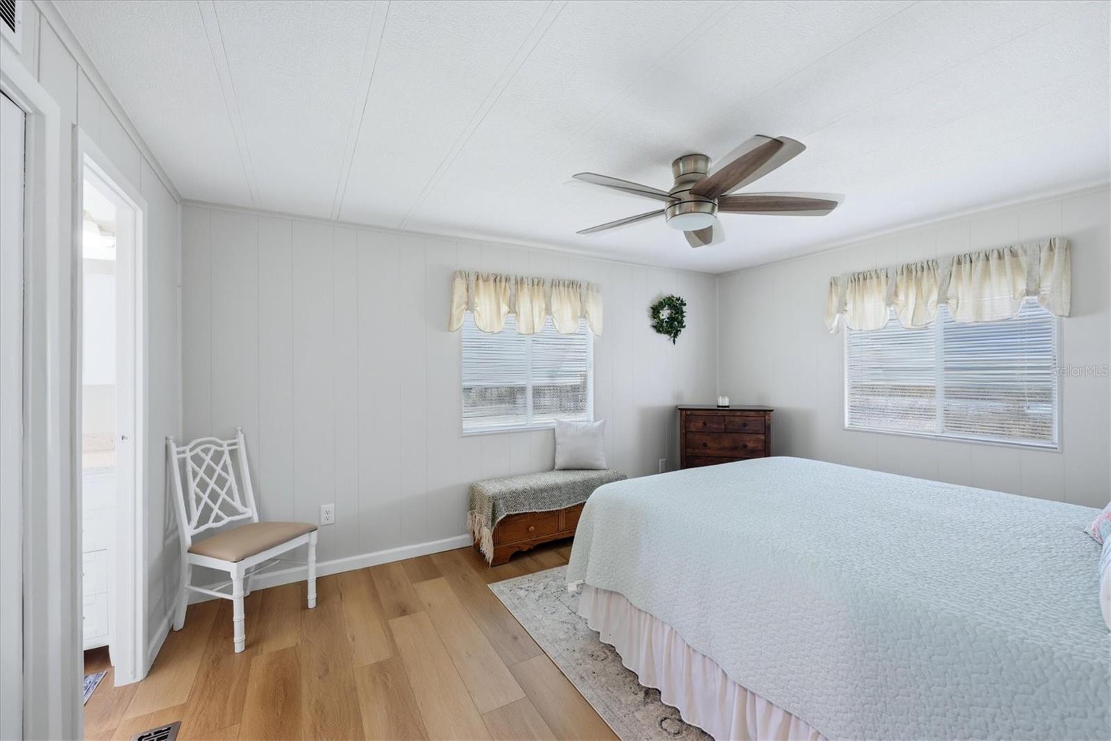 240 VIA DE LUNA, ENGLEWOOD, FL, 34224