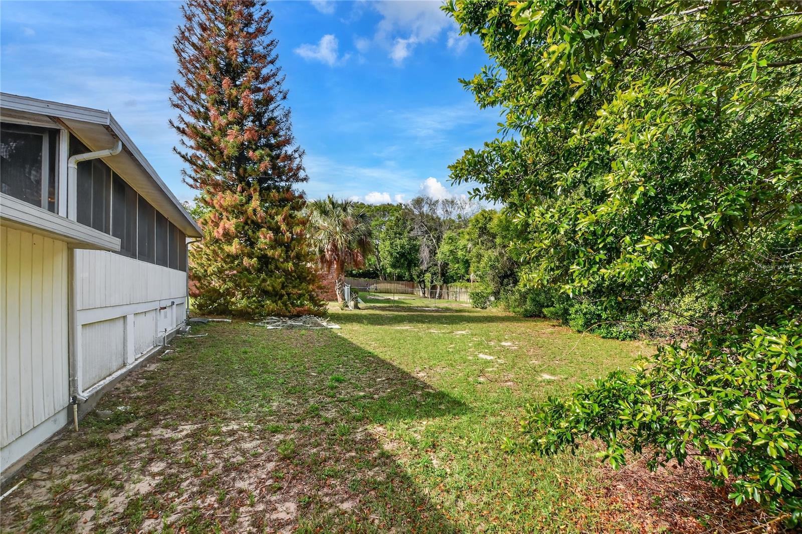 1147 CIRCLE DR, LAKE WALES, FL, 33853